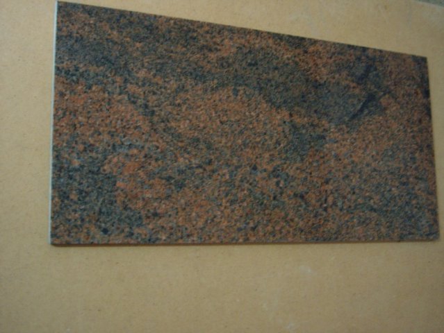 1. Granit Rosu Multicolor 1 gr